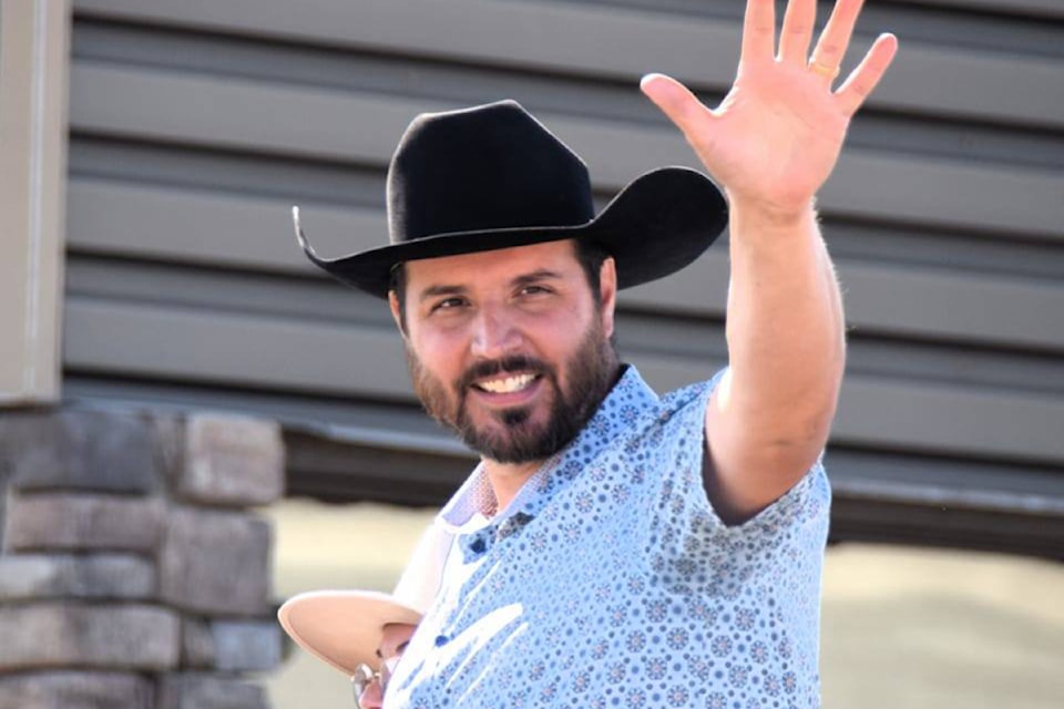 damien-c-kurek-facebook-image