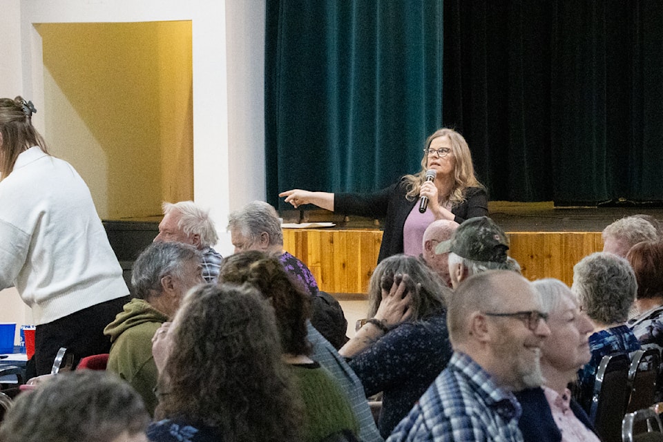 Doreen Blumhagen welcomes everyone to the Halkirk Elks Seafood and Comedy Night.