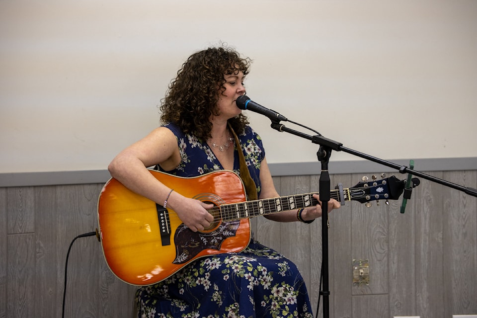 Entertainment for the evening at the County of Stettler Community Service Awards was provided by Amanda Hawkins, in her debut solo performance.