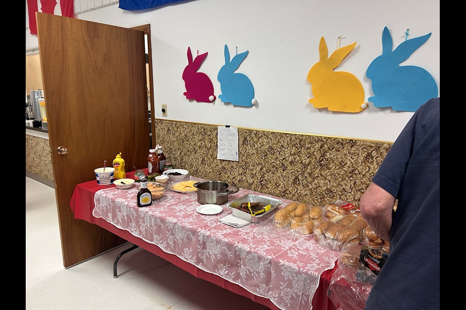 For the Volunteer Appreciation Supper on April 24, attendees had the choice of having a hot dog or a hamburger. 