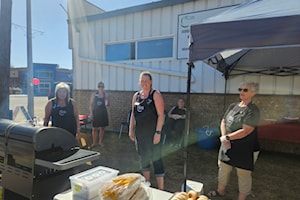 Stettler FCSS, partners, hold volunteer week barbecue