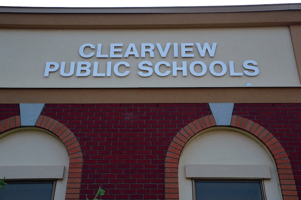 30638287_web1_ClearviewSchools1