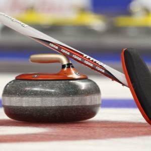 30958011_web1_221117-STI-Curling-club_1