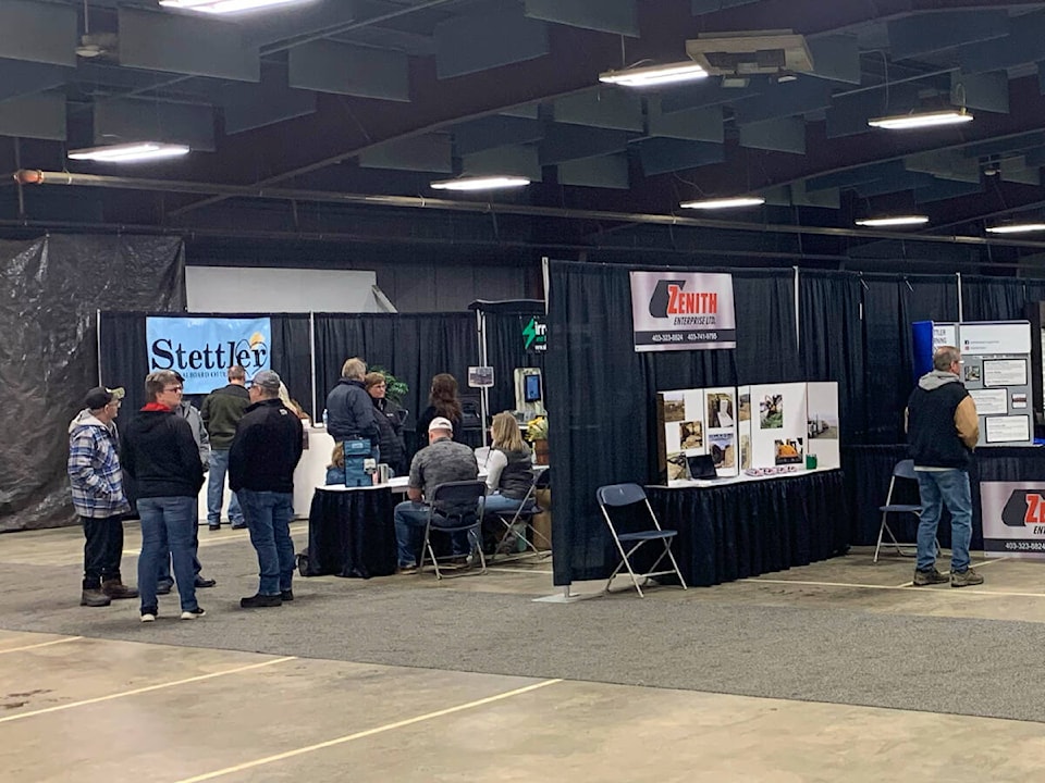 31776342_web1_230216-STI-homeshow_2