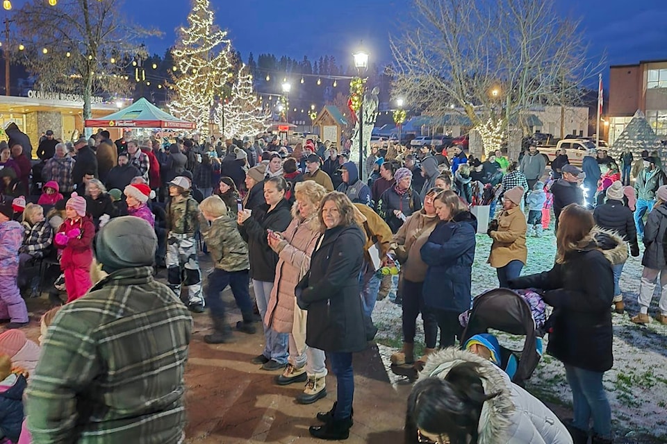 Princeton residents kicked off the festive season at the Princeton Christmas Tree Light Up on Nov. 29. (Town of Princeton Recreation photo)