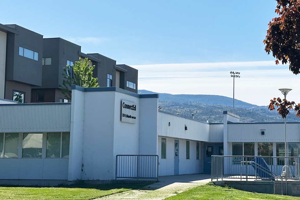 250515-sum-school-connected