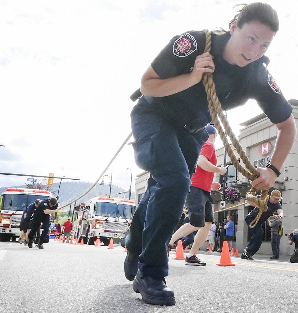 web1_170616-PWN-fire-truck-pull-01