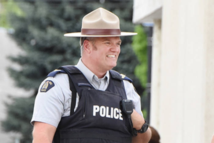 23386822_web1_201126-SUM-Oliver-RCMP-OLIVER_1