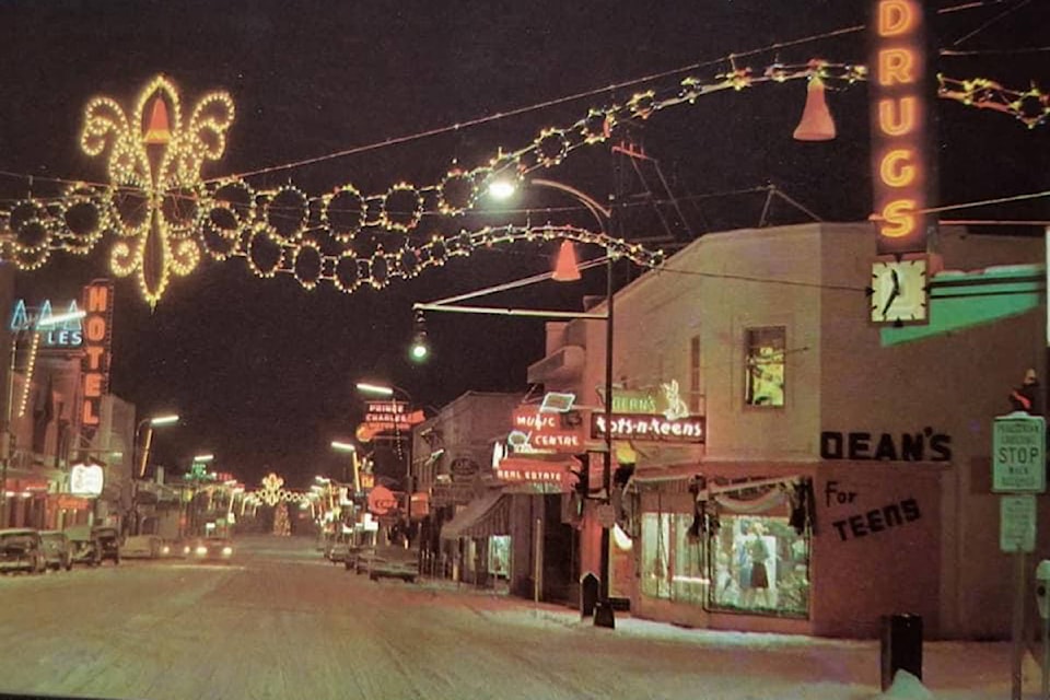 These are the Christmas scrolls that used to shine brightly down Main Street (as pictured here in this undated photo - maybe 1960s) and Riverside Drive as well as Skaha. The popular light display was taken down in 2019 by the city of Penticton because they were becoming a hazard. They were later destroyed. (Phtographer not identified)