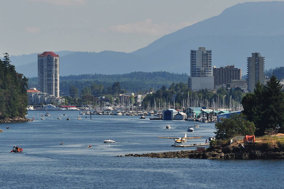 25599904_web1_Nanaimo-Skyline-Downtown-Harbour-Lacatusu-Octavian