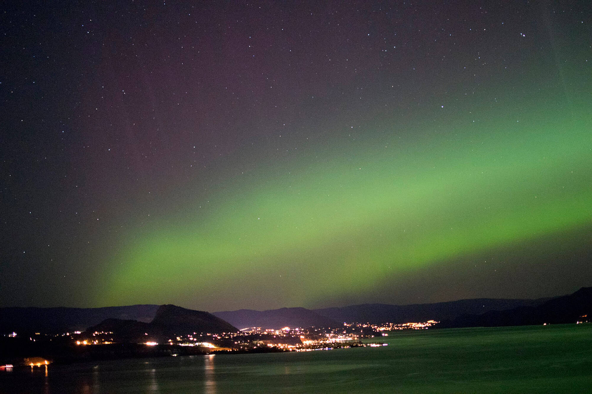 Northern Lights dazzle night sky in Penticton and across