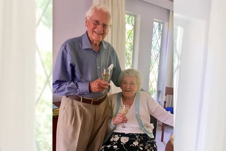 Len and Joan Leece received care at the hospital and were "proud and grateful" to have such a fantastic hospital in their community. 