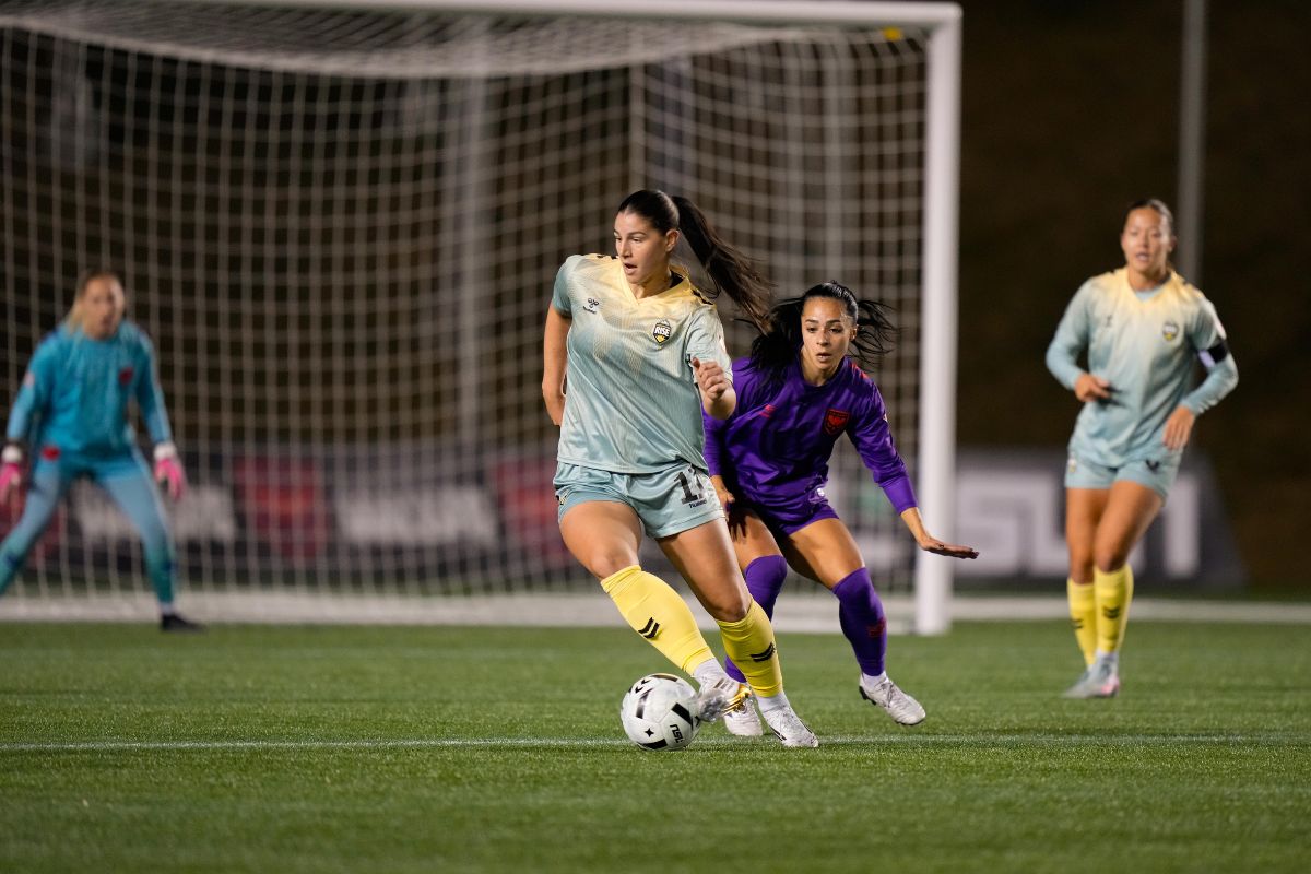 Calgary Wild FC defeats Vancouver Rise FC 2-1
