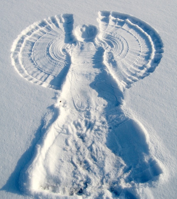 20645surreyw-snow-angel