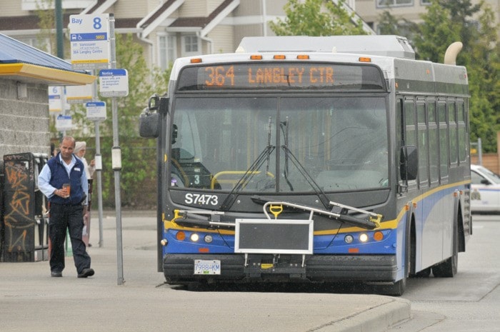 25925surreyBusfile-ES