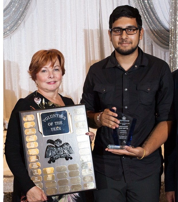 56495surreynowvolunteeroftheyear