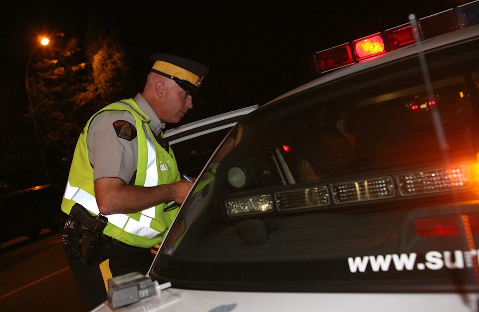 63908rcmp-reads-rights-to-driver-charged-with-impaired-driving-at-counteratt