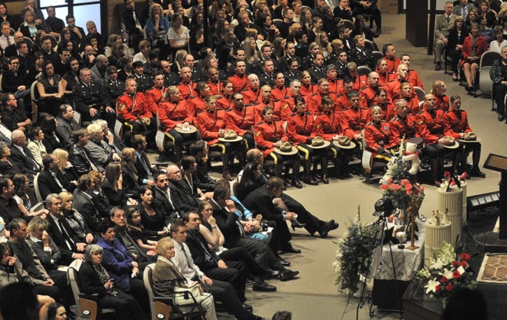 65303surreyKauliusfuneralWEB-ES