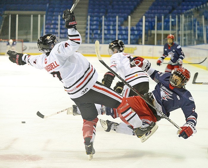 67768whiterockHockeyVWHawks1-BJ-Oct12