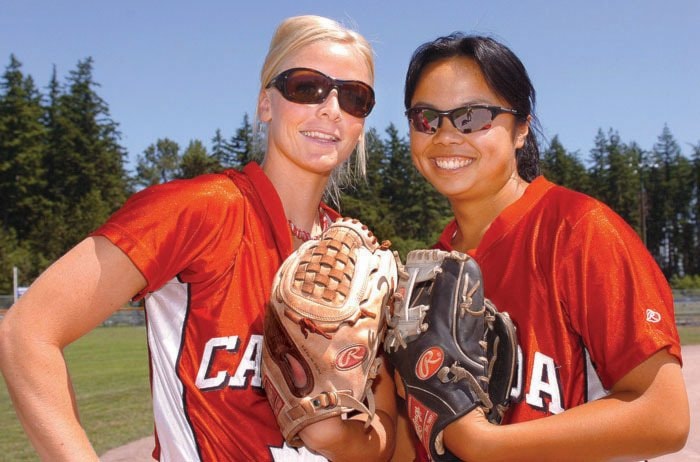 Canada Cup Promo
- #12 Melanie Matthews
- #22 Jennifer Yee