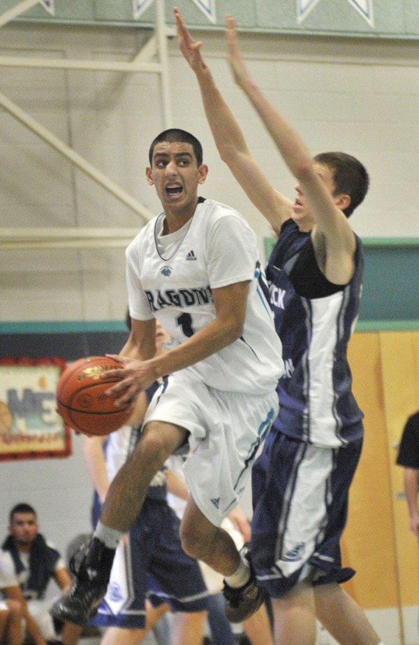 95033surreywSeniorBBall