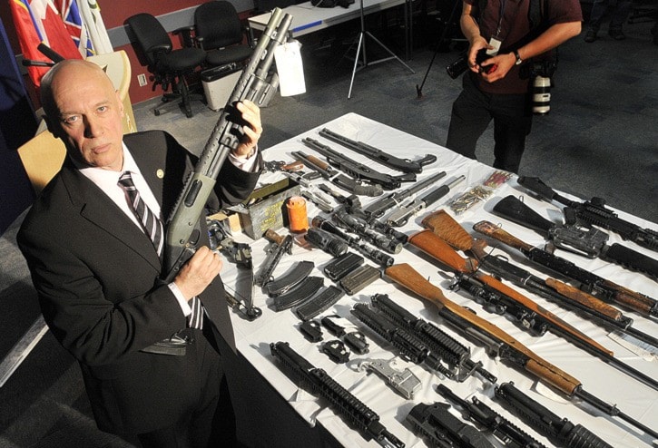 97585surreyGunseizureWEB-ES