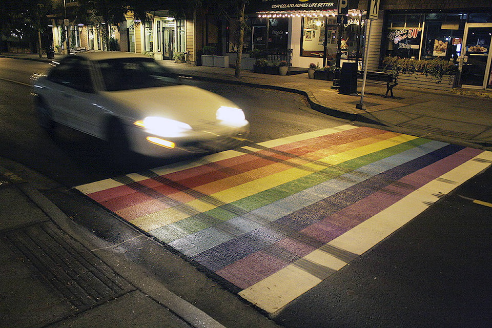 8547522_web1_copy_170918-LAT-crosswalk-vandalized