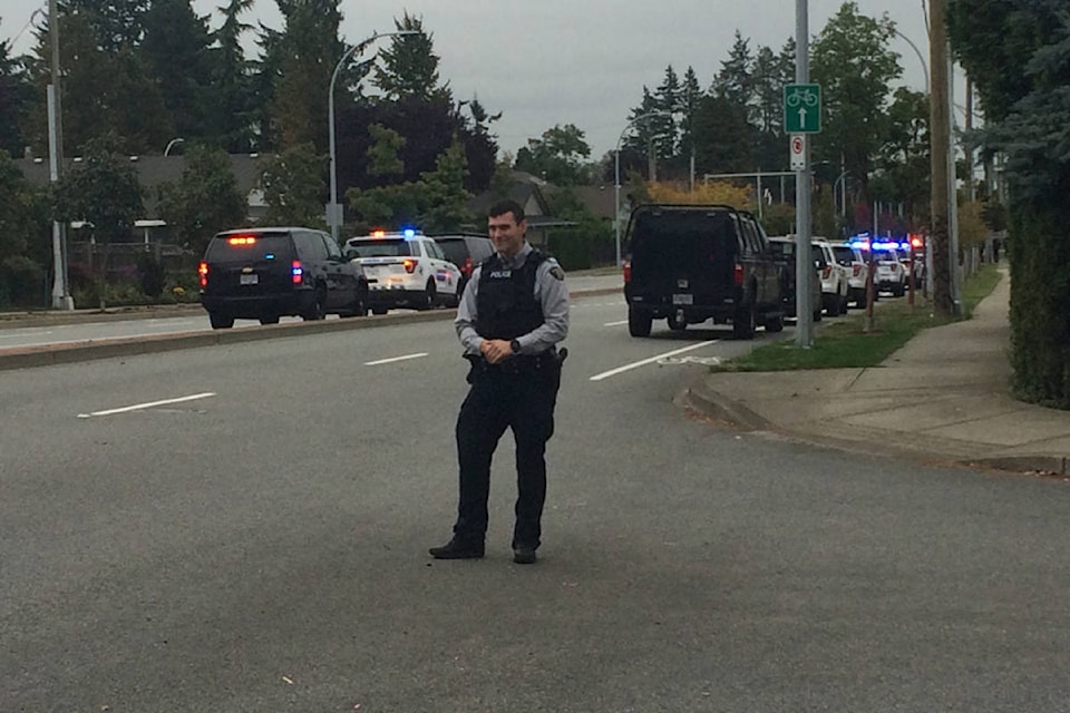 8837510_web1_171006-SUL-SurreyRCMP96Ave