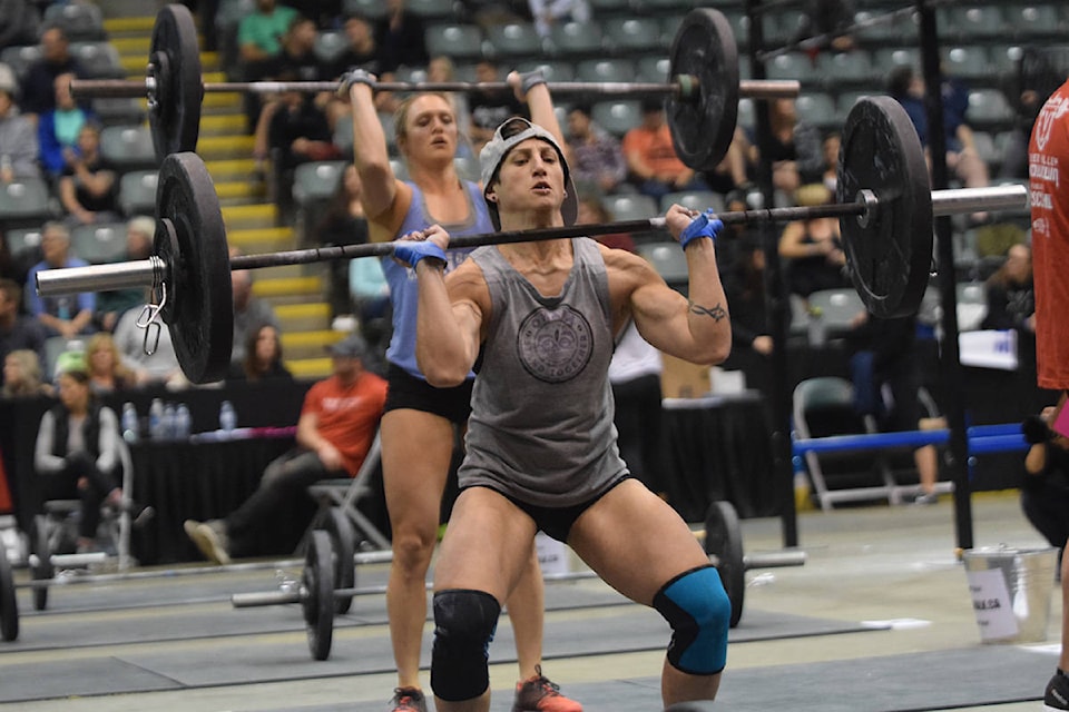 9137221_web1_crossfit