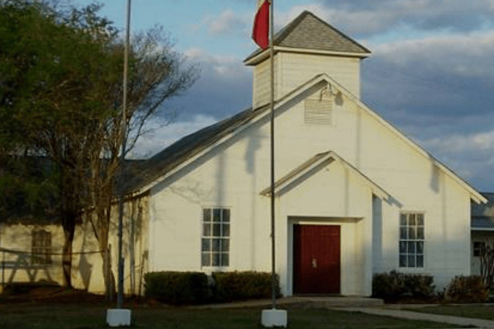 9240502_web1_texas-baptist-church
