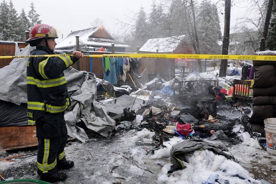 9996356_web1_Tent_City_Fire-MR