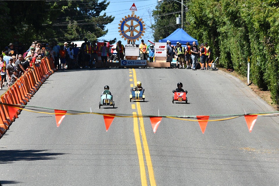 12359378_web1_180621-NDR-SoapBoxRaces_8