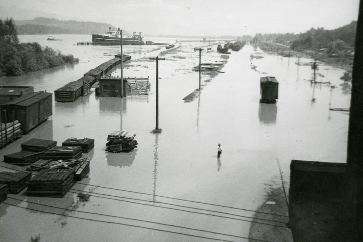 12307676_web1_180627-CLR-HIST-1948FraserFloods_2