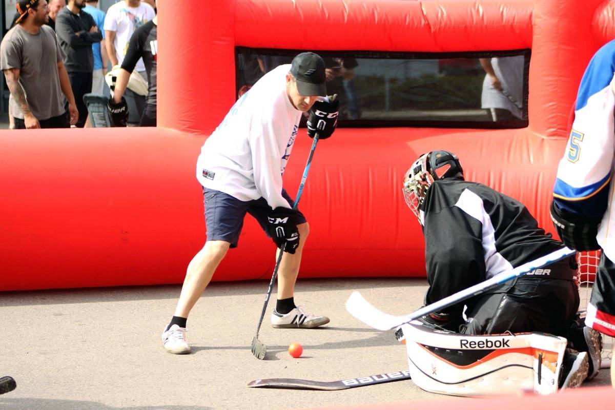 13498840_web1_180911-SNW-M-SurreyFoodBank-hockeytournament1-lc-sept7