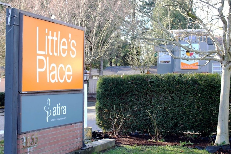 14475741_web1_181127-SNW-M-LittlesPlace-open0-lc-nov27