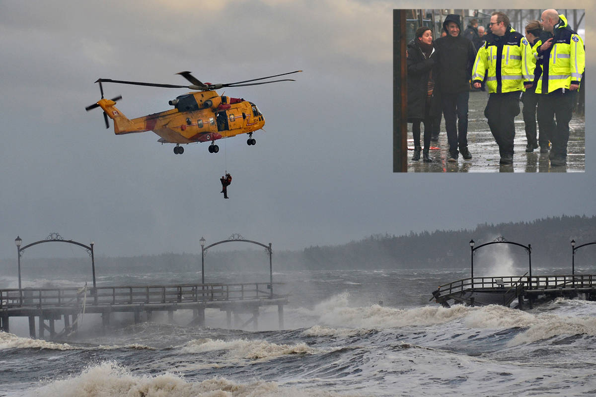 14890253_web1_copy_pier-rescuedman