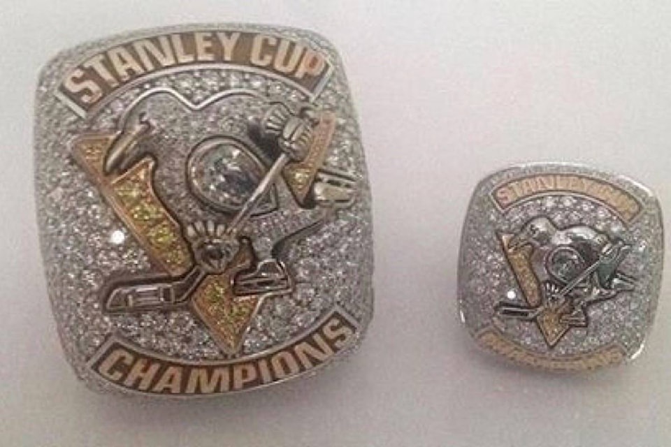 15254744_web1_190123-BPD-M-Stanley-Cup-rings