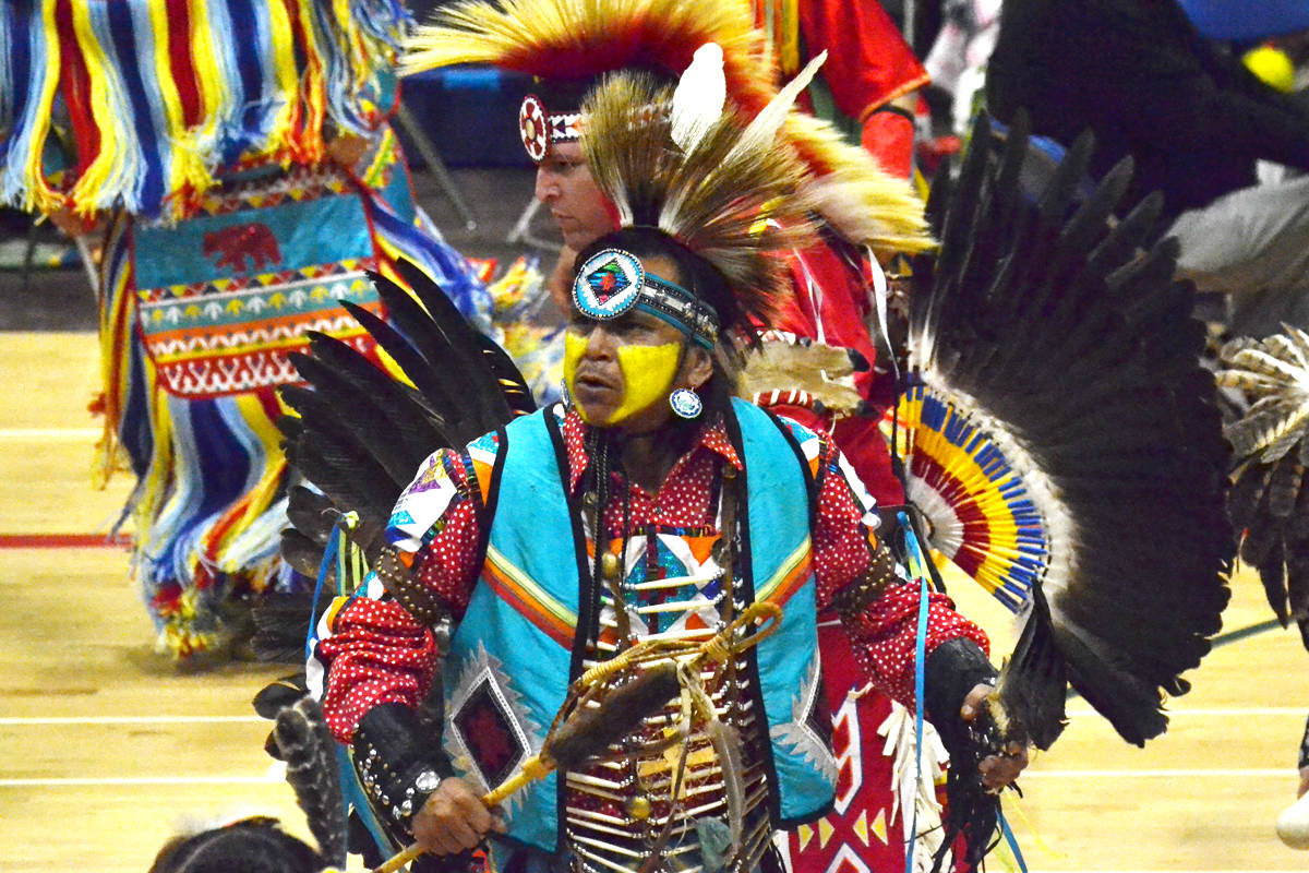 16301222_web1_190410-PAN-Powwow_15