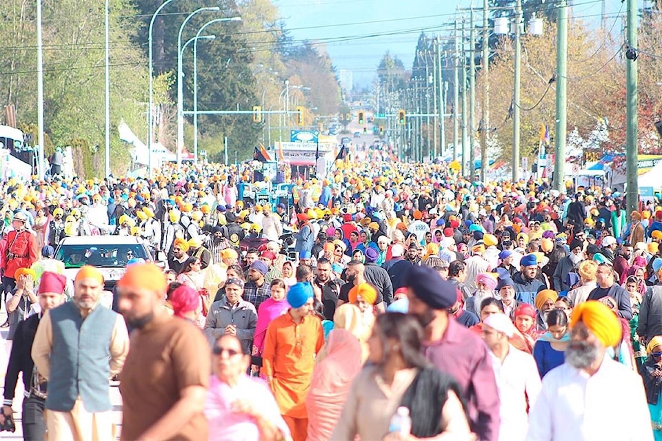 16526333_web1_190423-SNW-M-VaisakhiParade1-lc-apr20