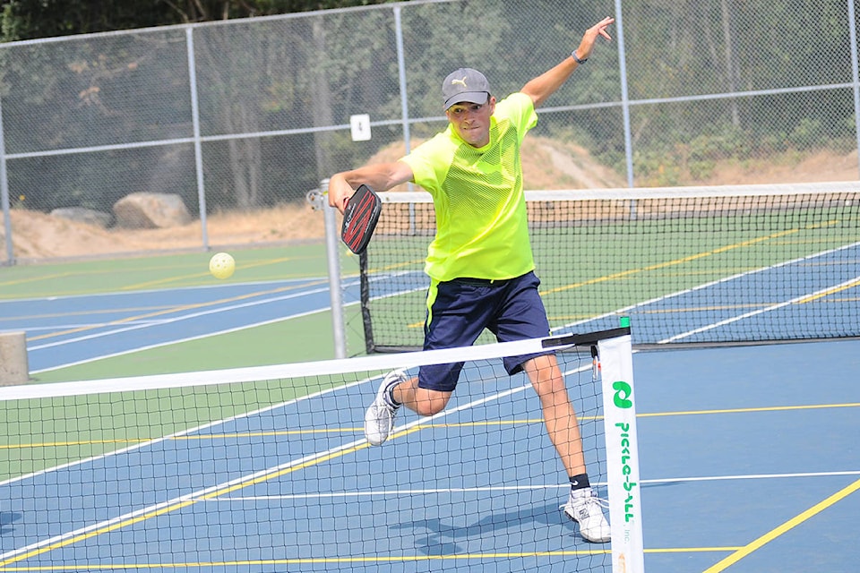 18126720_web1_pickleball01-AH