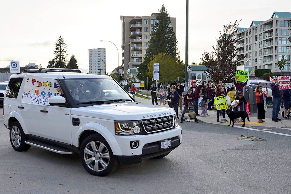 Families from St. John Paul II Academy stop by Peace Arch Hospital last Thursday to thank health-care workers. (Peter Hass photo)