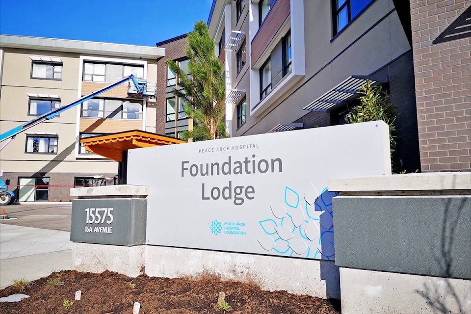 23533393_web1_Peace-Arch-Hospital-Foundation-Lodge