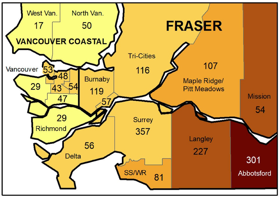 26985240_web1_211104-SUL-COVID-weekly-cases-vax_1