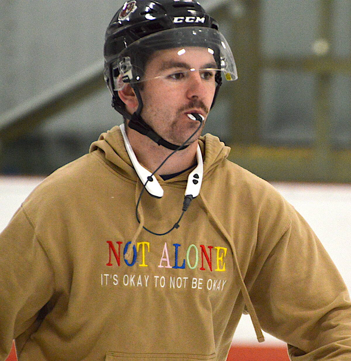 27231181_web1_211125-SULHockeyPlayerRehab-closeup_1