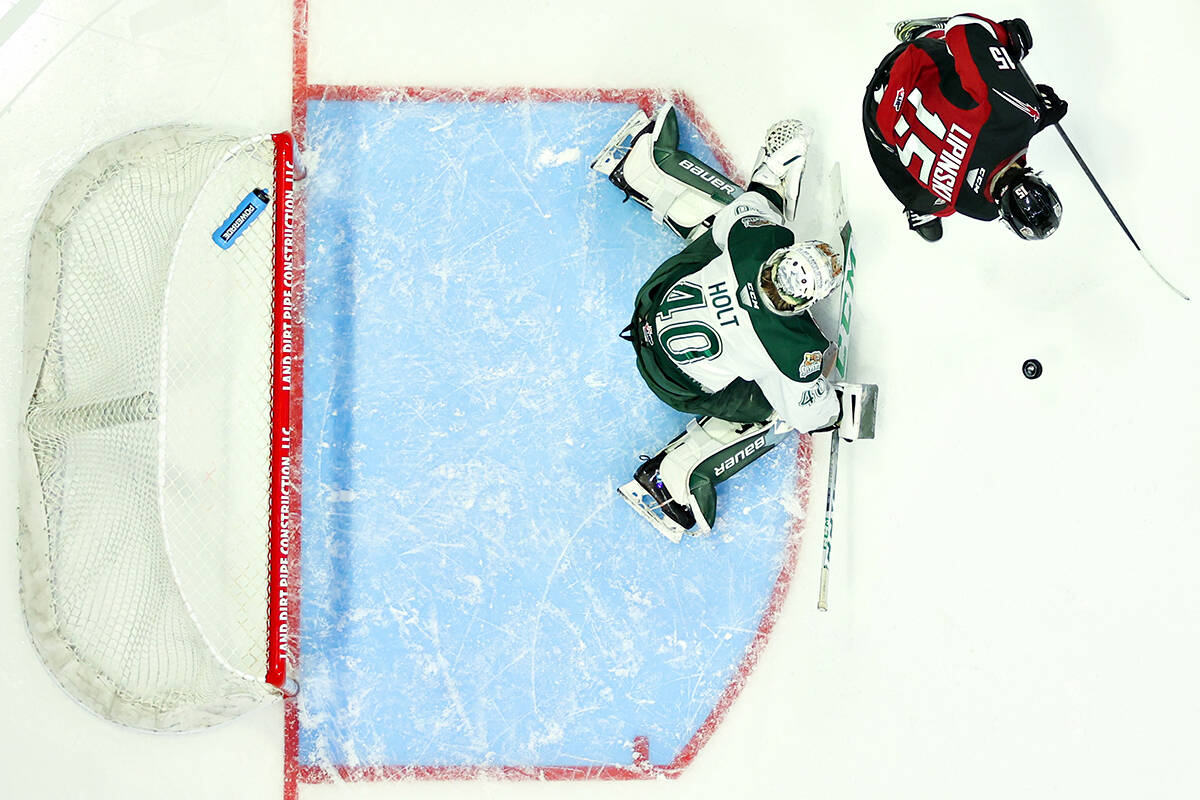 Saturday night, April 23, in Everett, the Giants fell 7-3 to the Everett Silvertips in Game 2 of their first-round series. (Kristin Ostrowski/Special to Langley Advance Times)