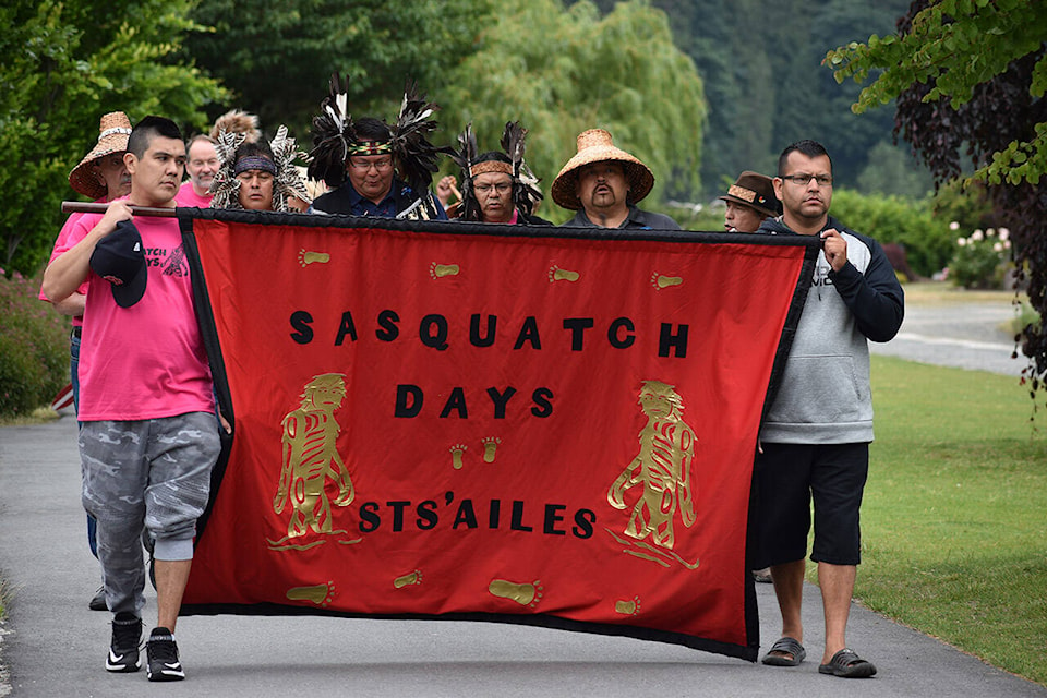 29158029_web1_190620-AHO-SasquatchDays_1