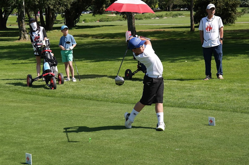 32851042_web1_230601-PAN-junior-golf-tourney_1