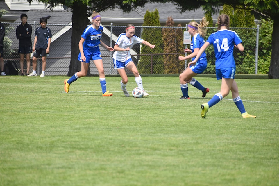 32925490_web1_230608-PAN_Girls-A-soccer-provincial-championships_2