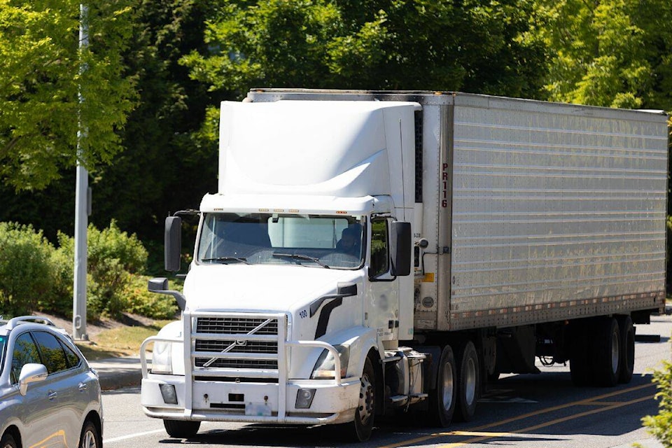 32938701_web1_230608-SUL-KoonerTrucks-semitruck_1