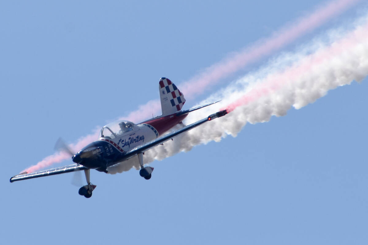 33583825_web1_230817-ABB-airshow-3_1